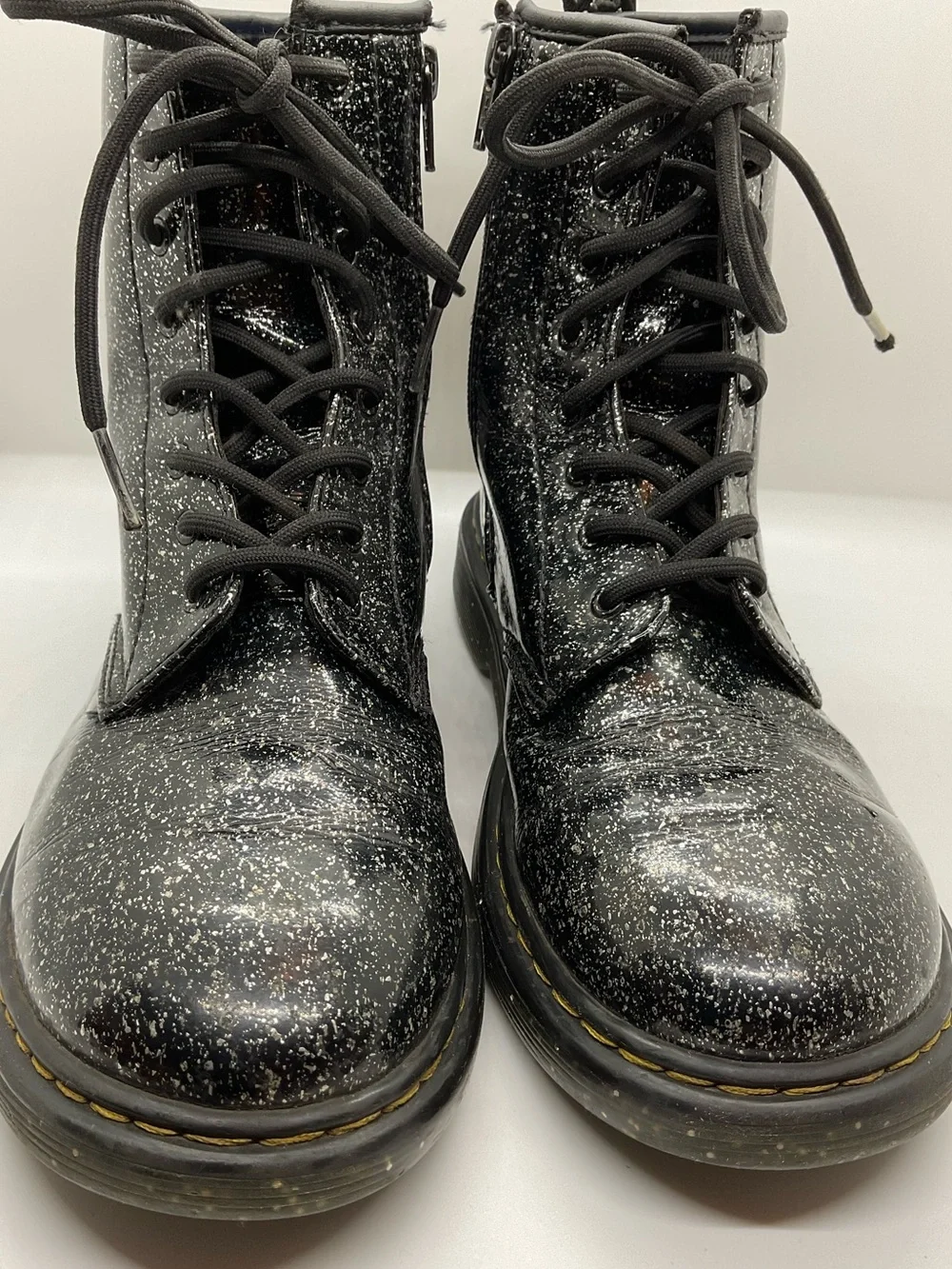 DR. MARTENS “Black Glitter” Junior 1460 Lace Up Boots Youth Girls Sz 6 /boy’s Sz